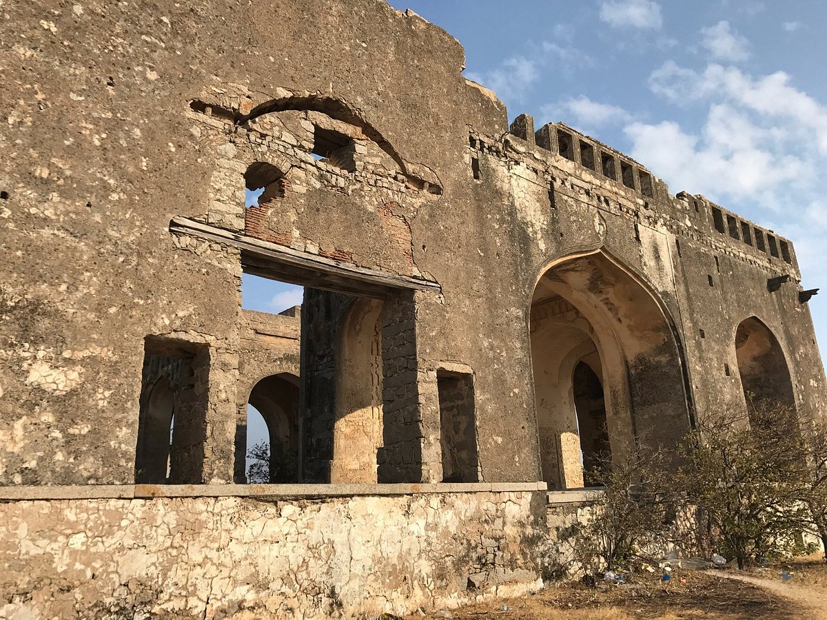 bhongir-fort